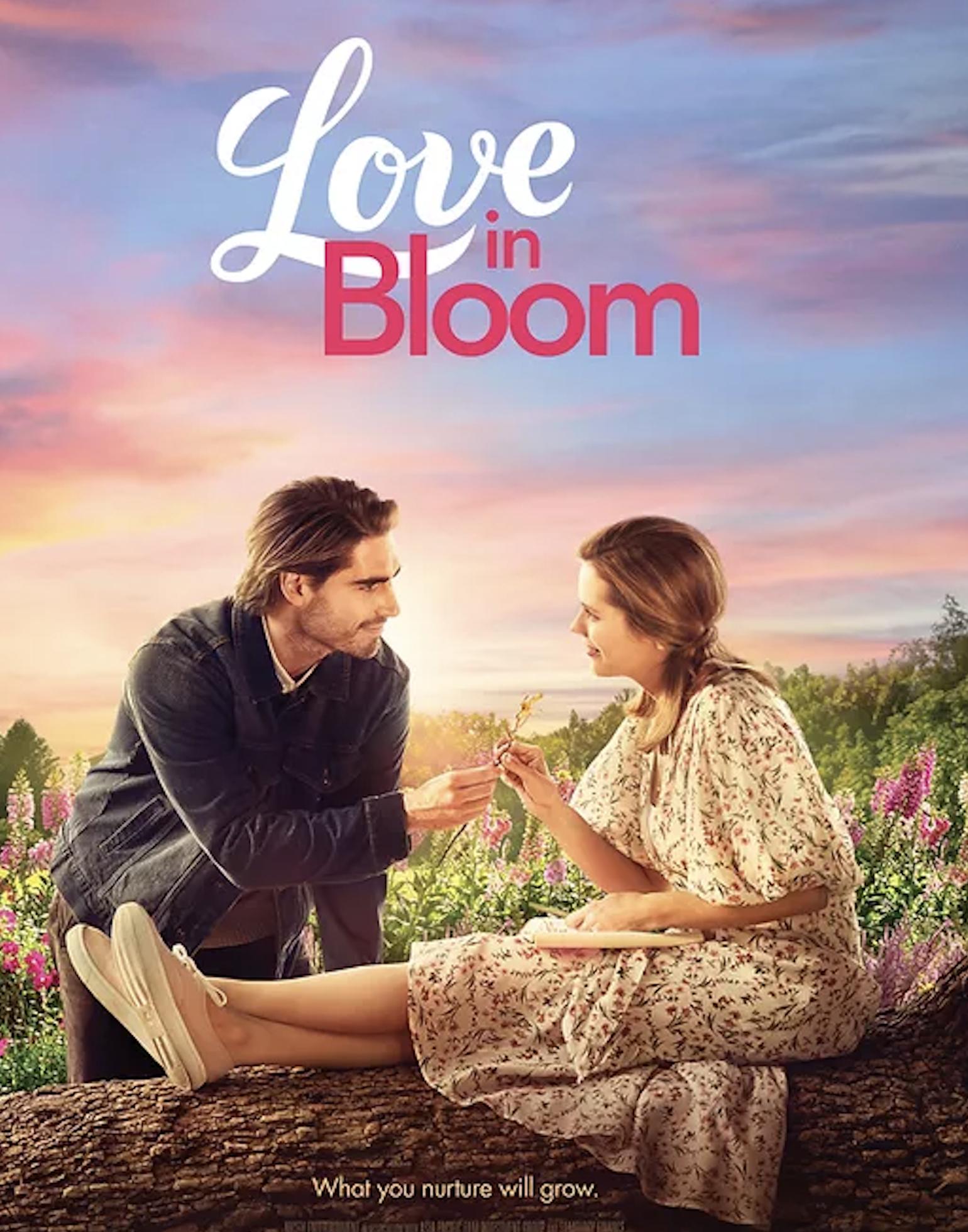 Love in Bloom (2022) постер